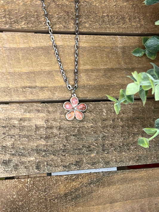 Marbled Flower Necklace 2