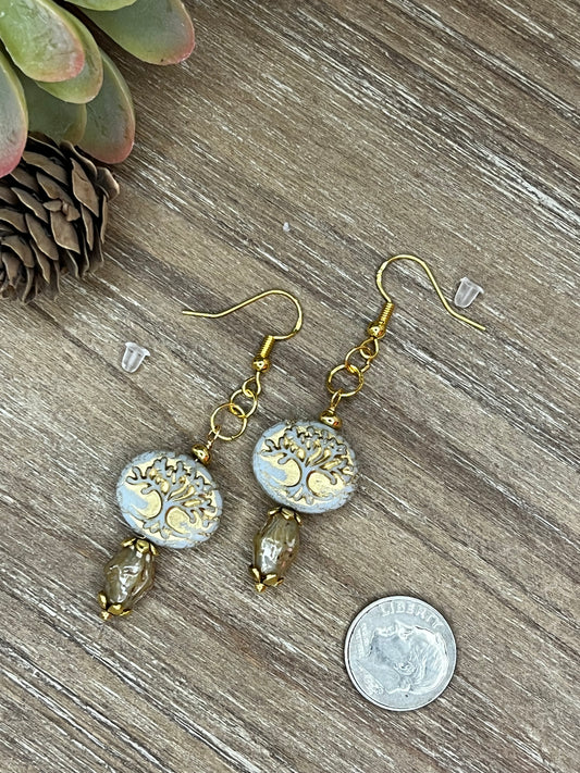 Ivory and Gold Family Tree Czech Glass Bead Earring